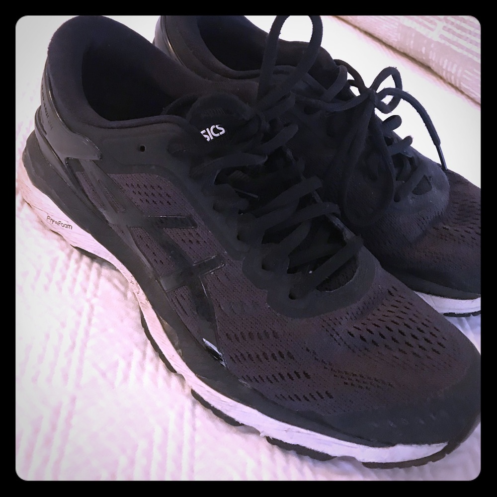 ASICS Kayano 24